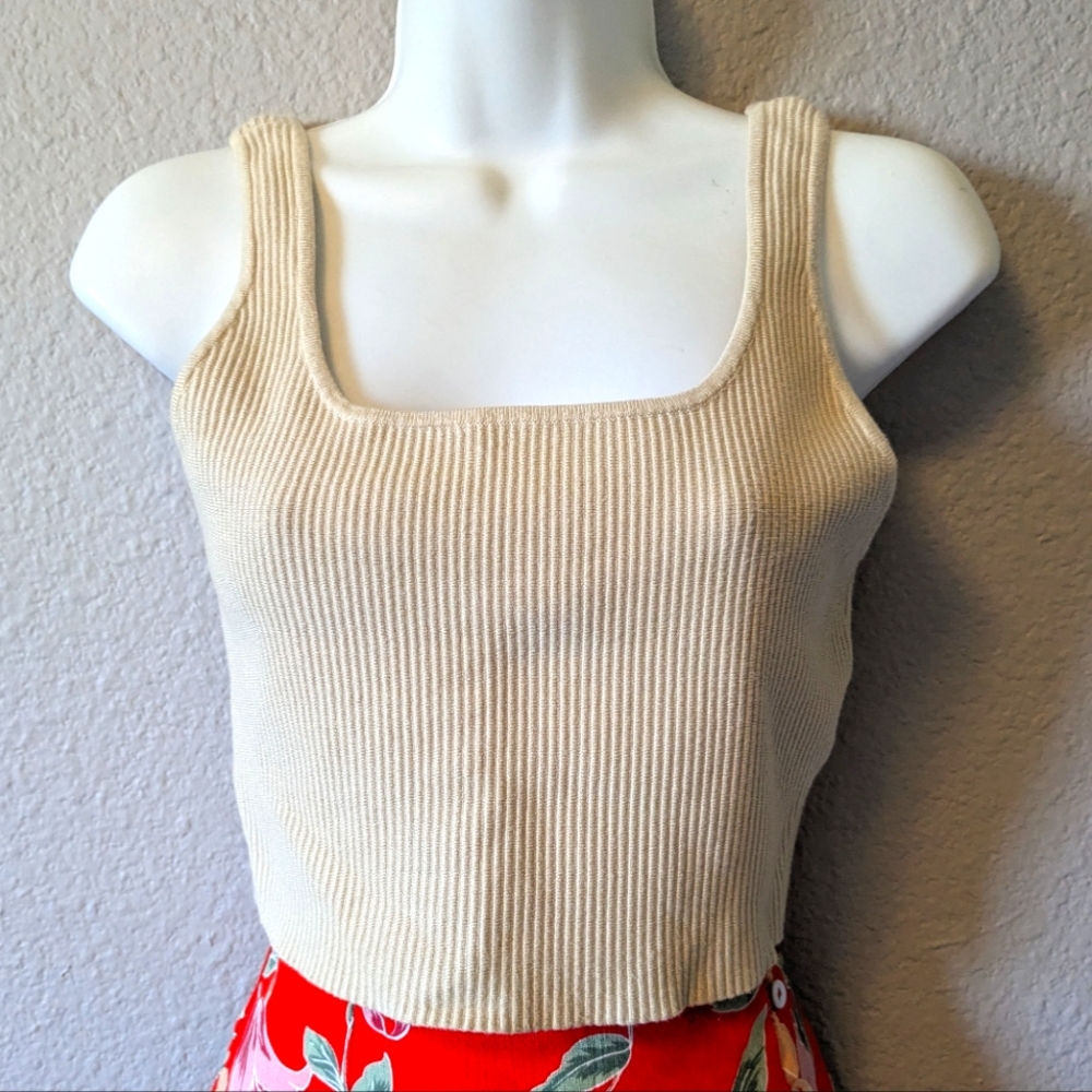 House Of Harlow 1960 Trendy Sleeveless Crop Cream Ribbed Knit Tank Top Sz. M